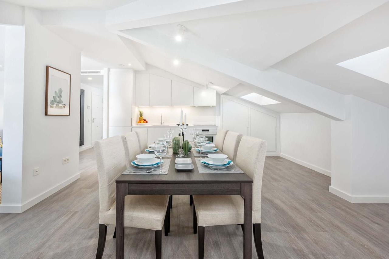 Merced Suites In Malaga By Solaga Holiday Homes Bagian luar foto