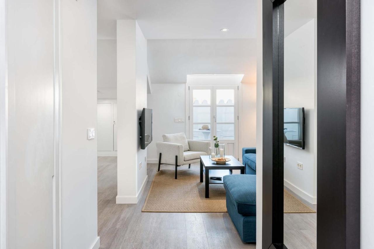 Merced Suites In Malaga By Solaga Holiday Homes Bagian luar foto