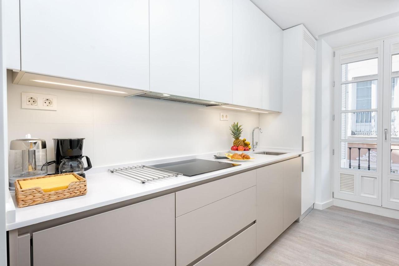 Merced Suites In Malaga By Solaga Holiday Homes Bagian luar foto