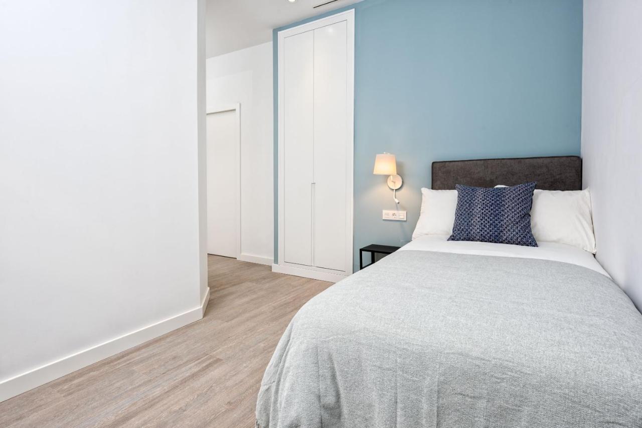 Merced Suites In Malaga By Solaga Holiday Homes Bagian luar foto