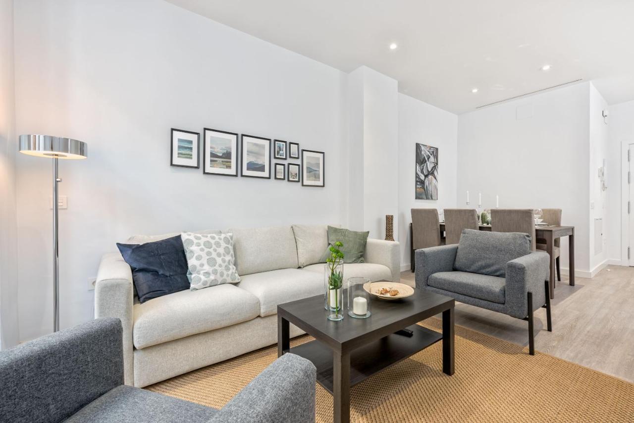 Merced Suites In Malaga By Solaga Holiday Homes Bagian luar foto
